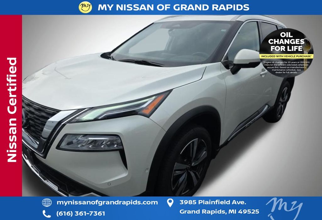 2023 Nissan Rogue Platinum AWD's photo