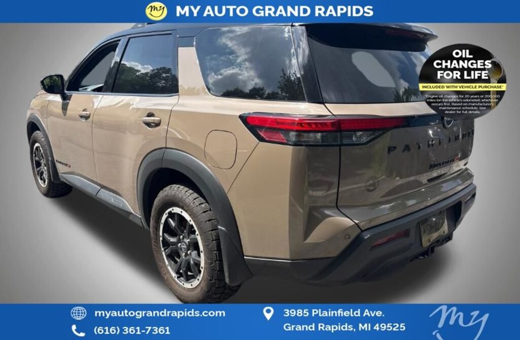 Used 2024 Nissan Pathfinder Rock Creek SUV