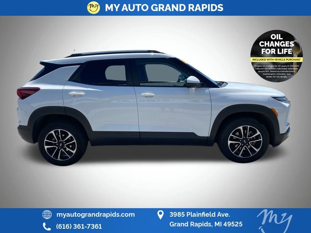 Used 2024 Chevrolet Trailblazer LT SUV