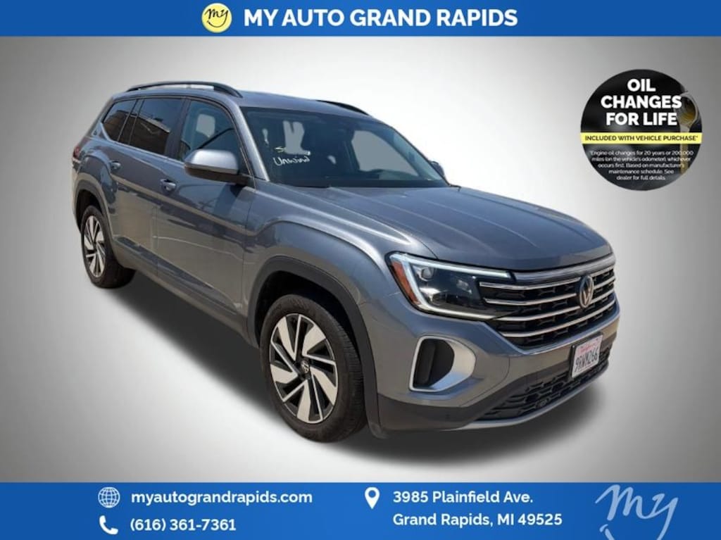 Used 2025 Volkswagen Atlas 2.0T SE w/Technology SUV