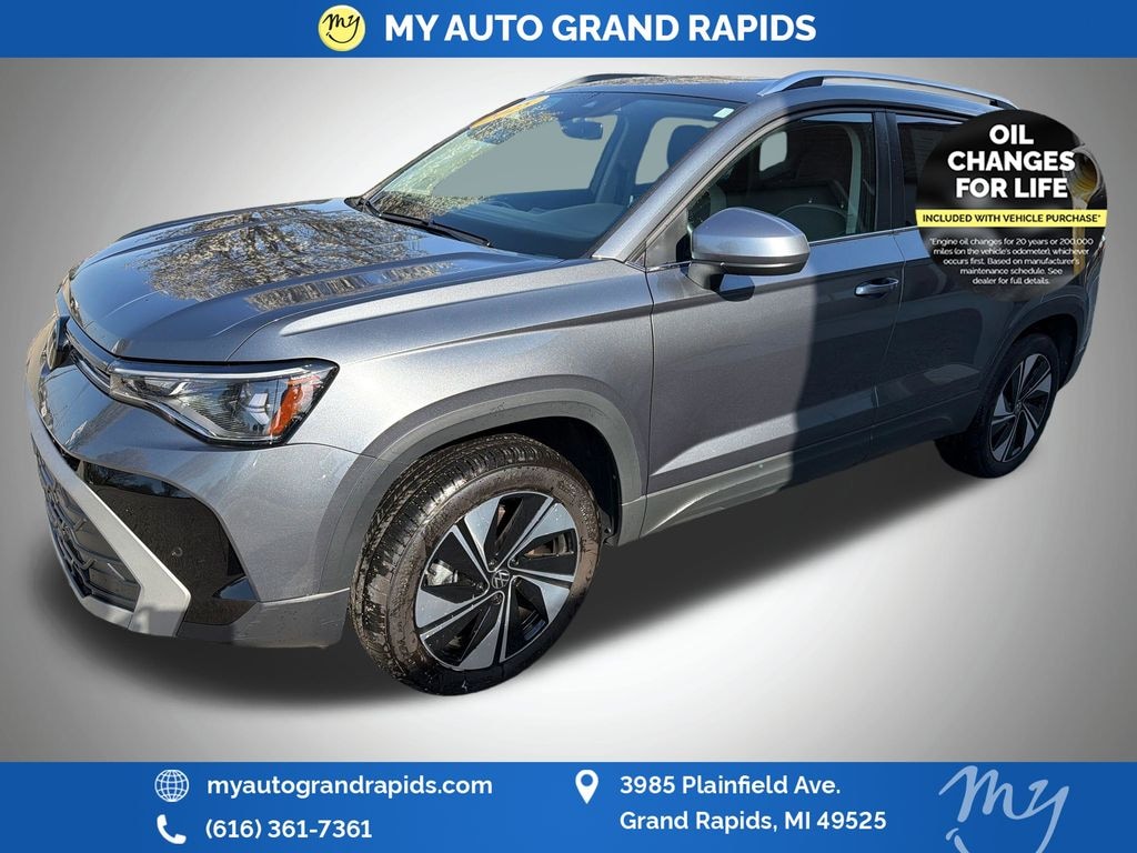 Used 2025 Volkswagen Taos 1.5T SE SUV
