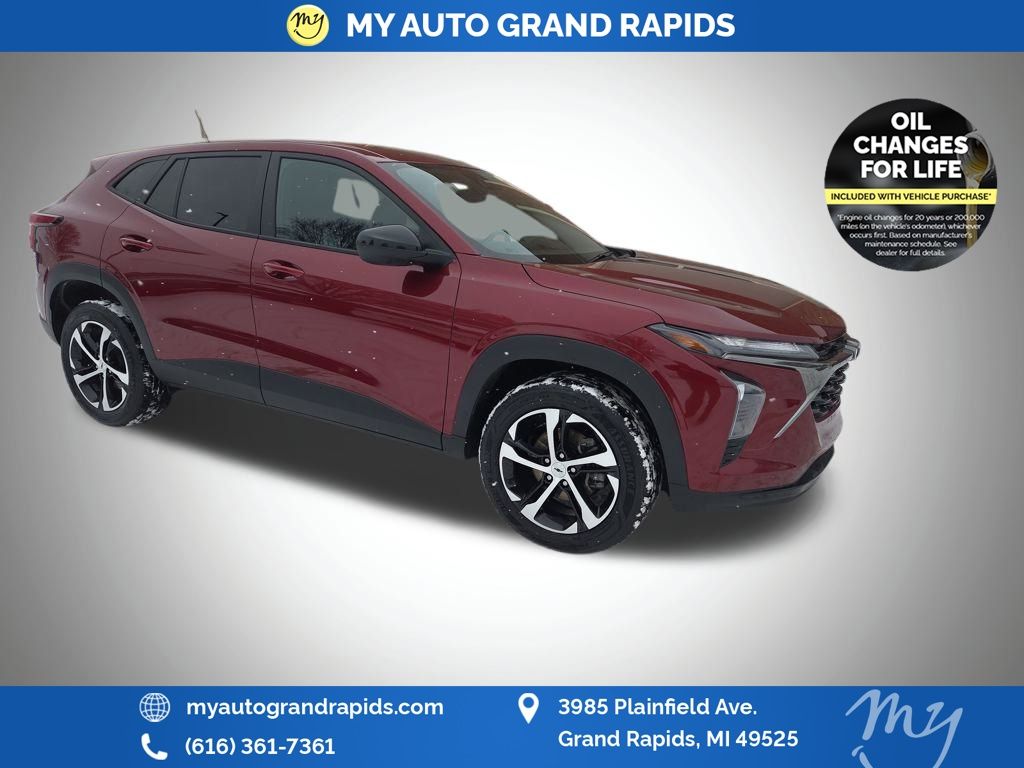 2024 Chevrolet Trax RS's photo