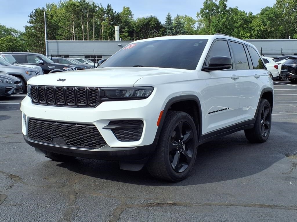 2022 Jeep Cherokee Limited photo 3