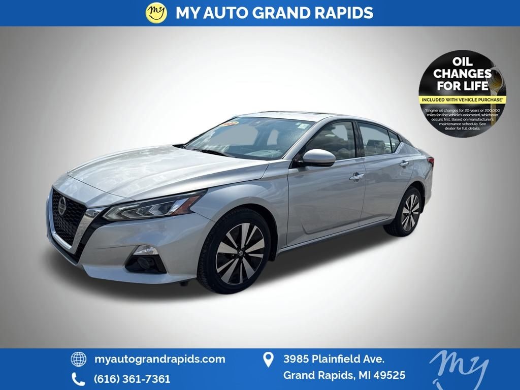 Used 2022 Nissan Altima 2.5 SL Sedan