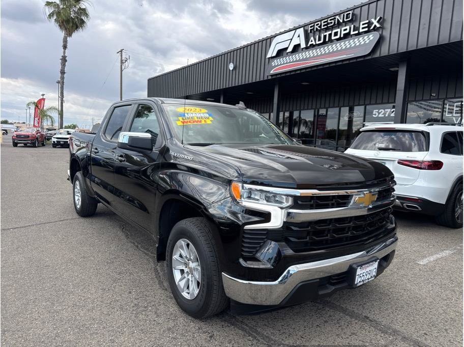 2023 Chevrolet Silverado 1500 LT Crew Cab Short Box's photo