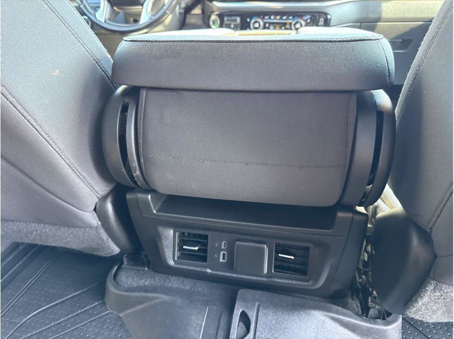 2022 Chevrolet Silverado 1500 LT - Photo 13
