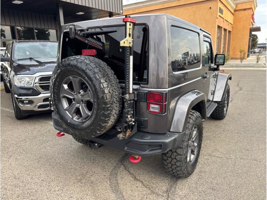 Used 2017 Jeep Wrangler JK Rubicon 4x4 SUV