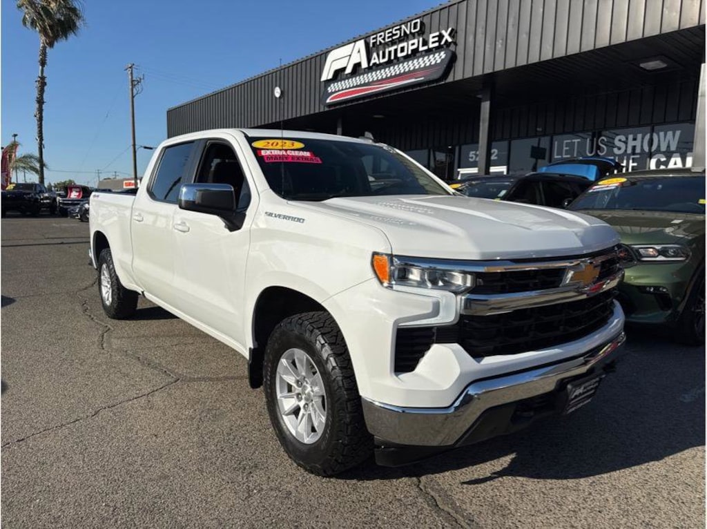Used 2023 Chevrolet Silverado 1500 LT w/1LT Truck Crew Cab