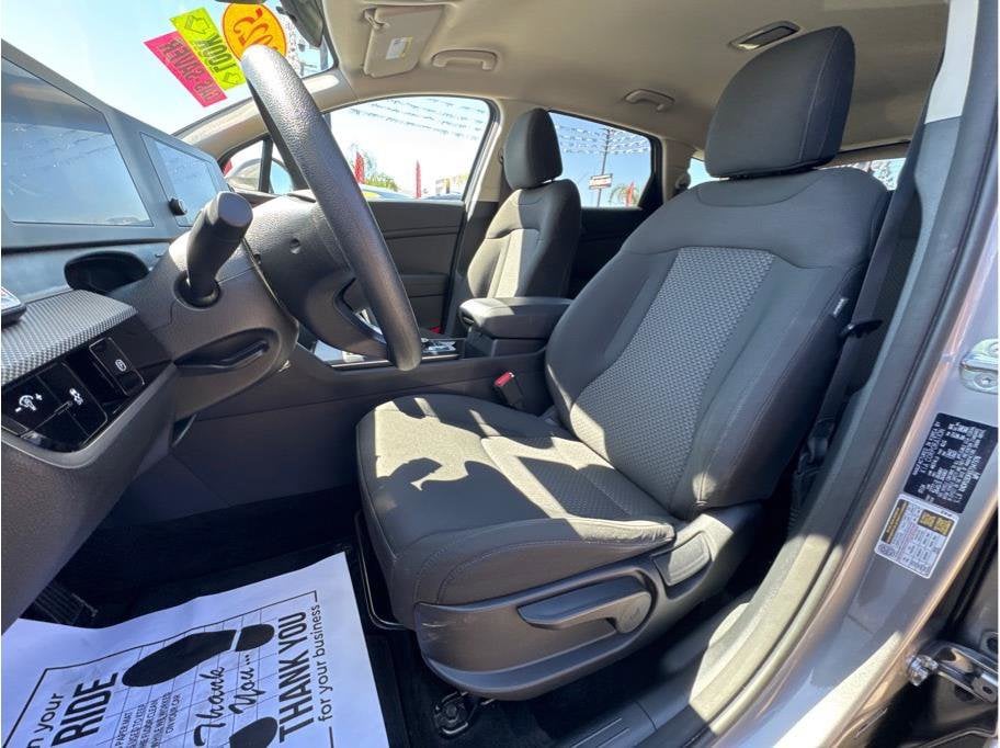 2025 Kia Sportage LX - Photo 21