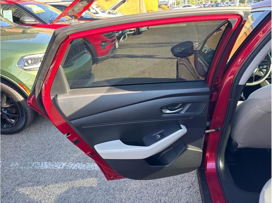 2024 Honda Accord EX - Photo 15