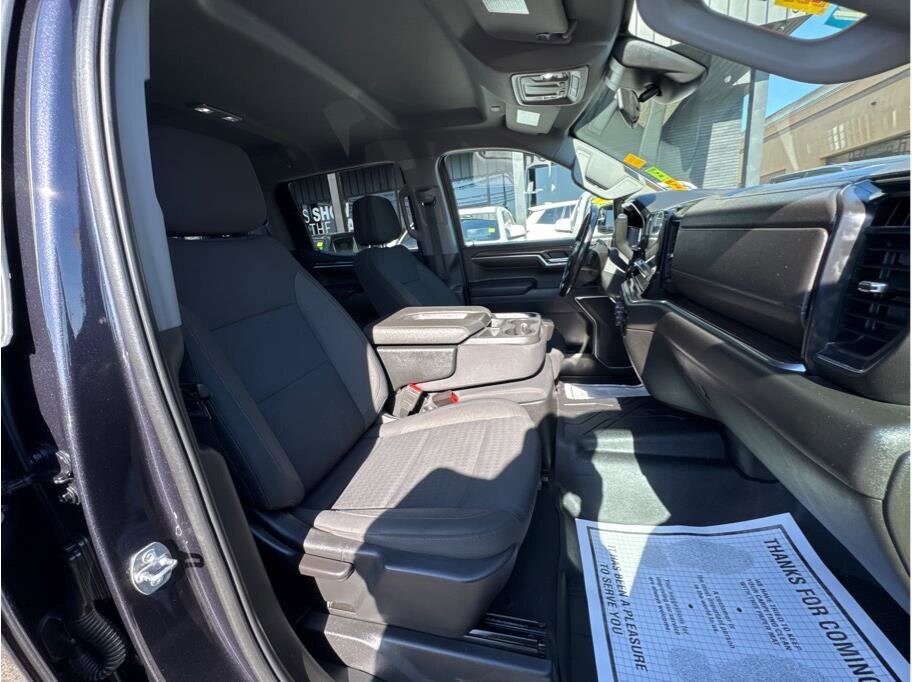 2022 Chevrolet Silverado 1500 LT - Photo 10