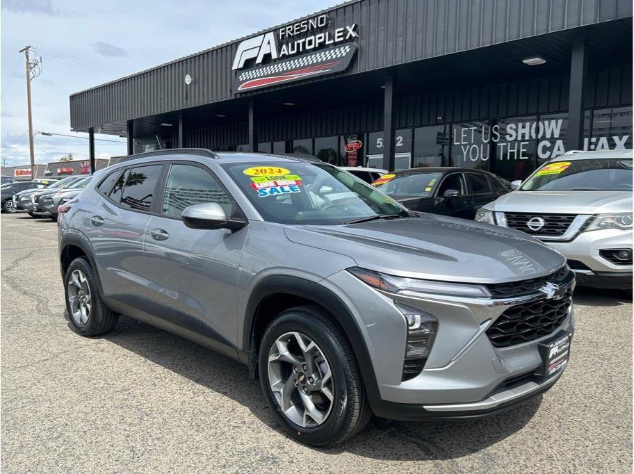 2024 Chevrolet Trax LT