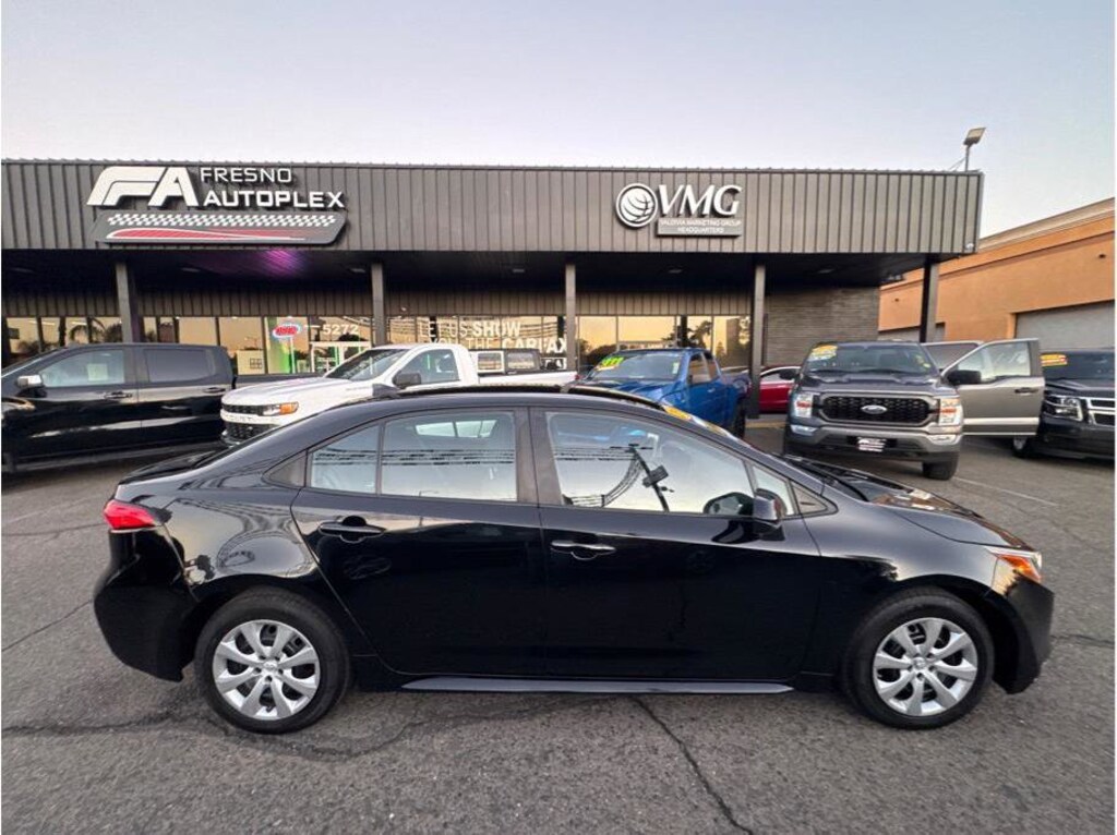 Used 2023 Toyota Corolla LE Sedan