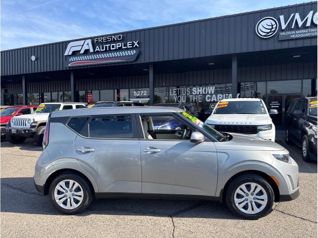 Used 2023 Kia Soul LX Hatchback