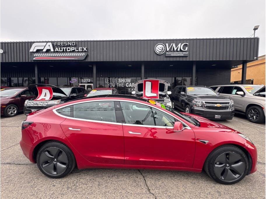 2018 Tesla Model 3 photo 3