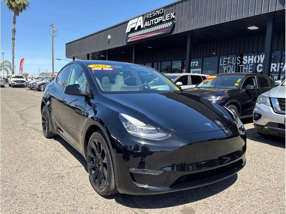 2021 Tesla Model Y Long Range Dual Motor All-Wheel Drive's photo