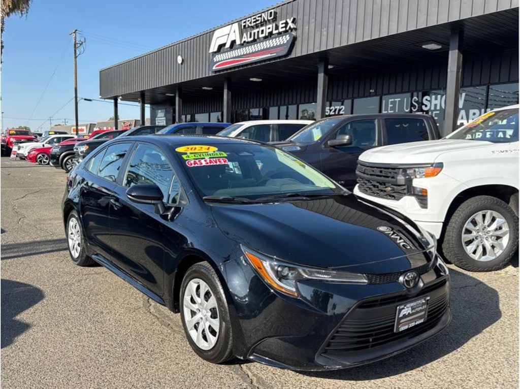 Used 2024 Toyota Corolla LE Sedan