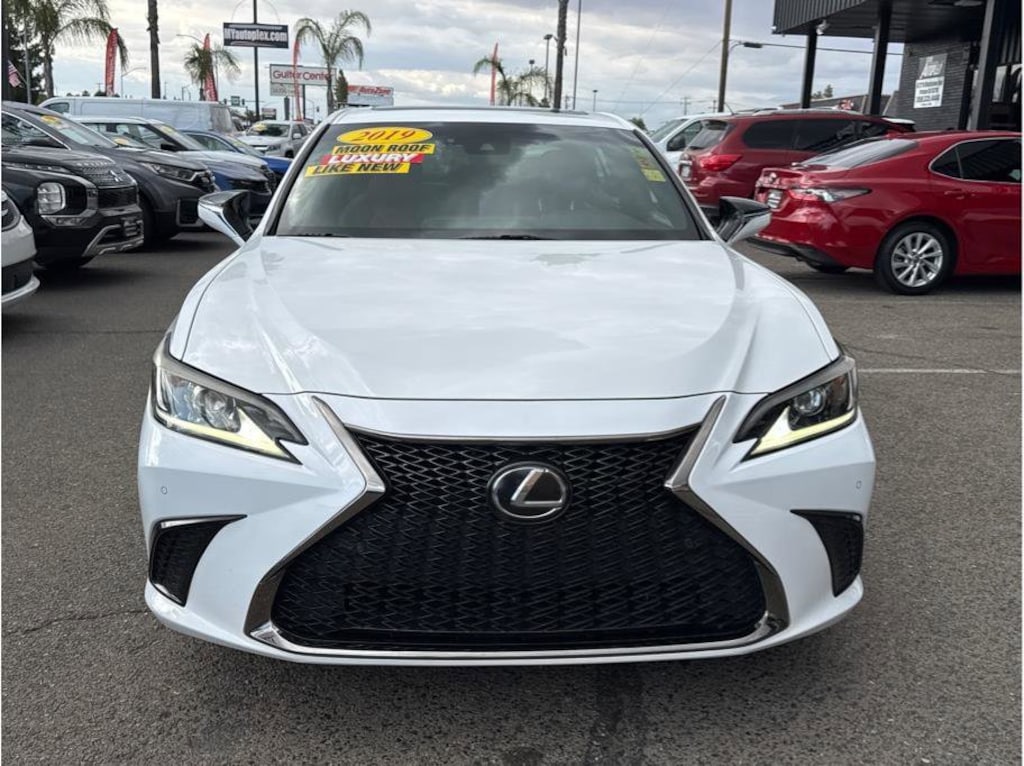 Used 2019 Lexus ES 350 Sedan