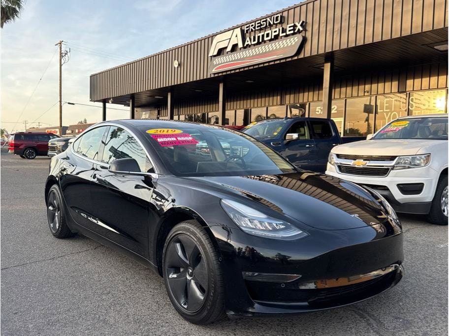 2019 Tesla Model 3 Standard Range's photo
