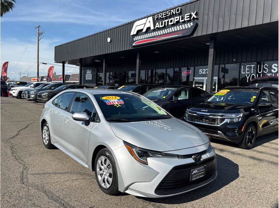 2024 Toyota Corolla LE CVT's photo