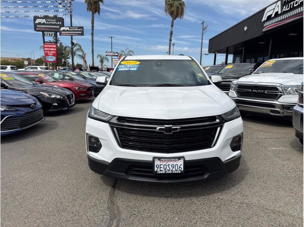 Used 2023 Chevrolet Traverse LT Cloth w/1LT SUV