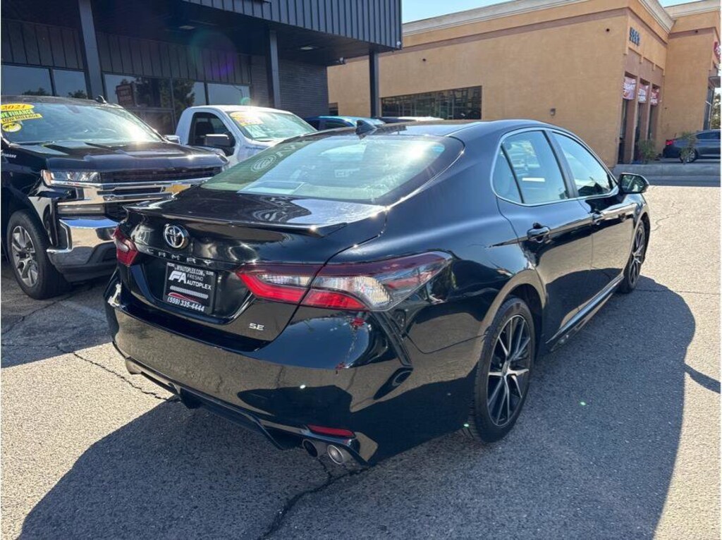 Used 2023 Toyota Camry SE Sedan