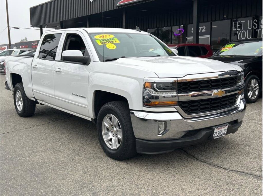 Used 2017 Chevrolet Silverado 1500 LT w/1LT Truck Crew Cab