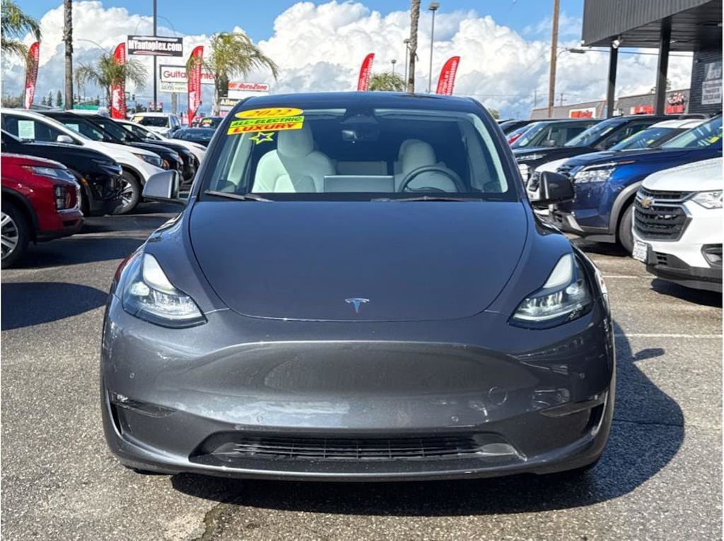 Used 2022 Tesla Model Y Long Range SUV
