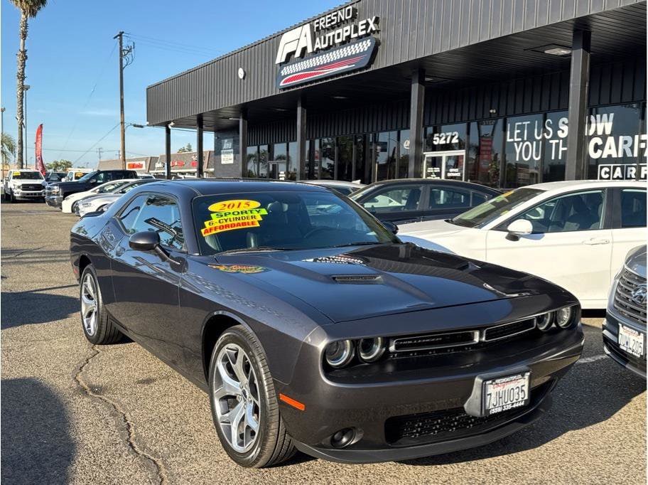 2015 Dodge Challenger SXT