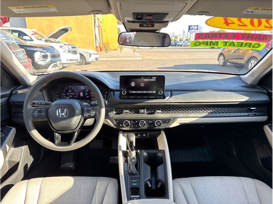 2024 Honda Accord EX - Photo 17