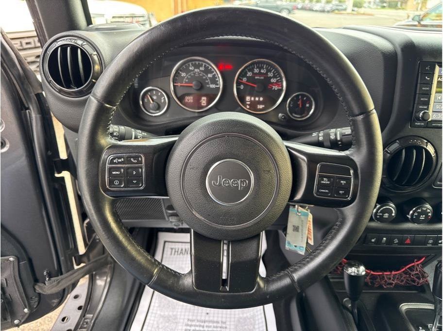 2017 Jeep Wrangler Rubicon Recon - Photo 21