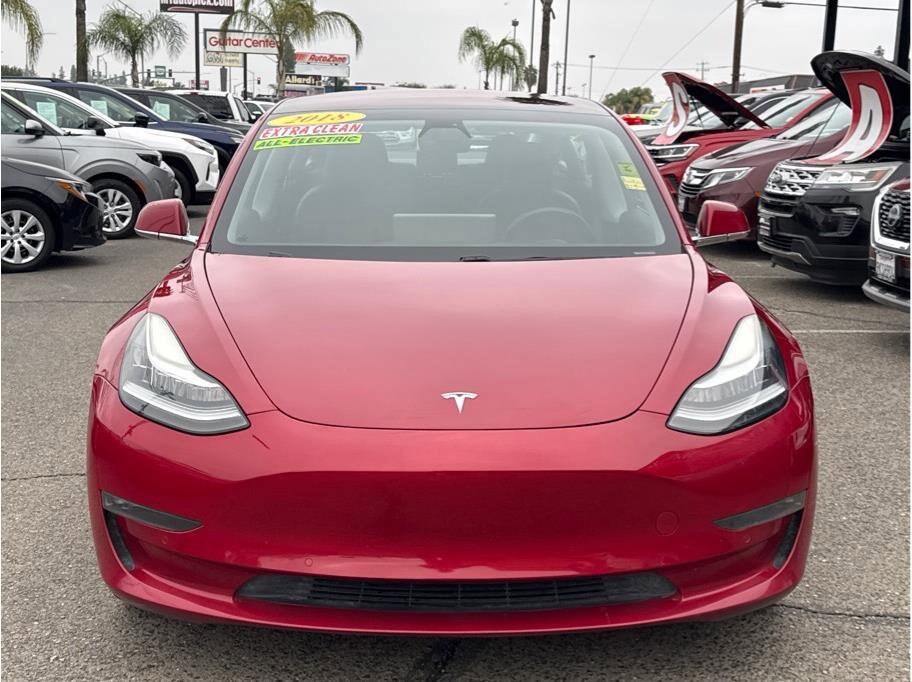 2018 Tesla Model 3 photo 2