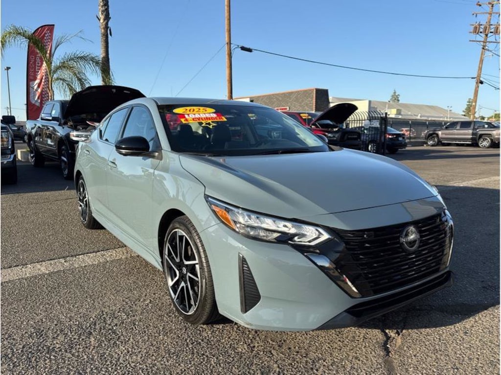 Used 2025 Nissan Sentra SR Sedan