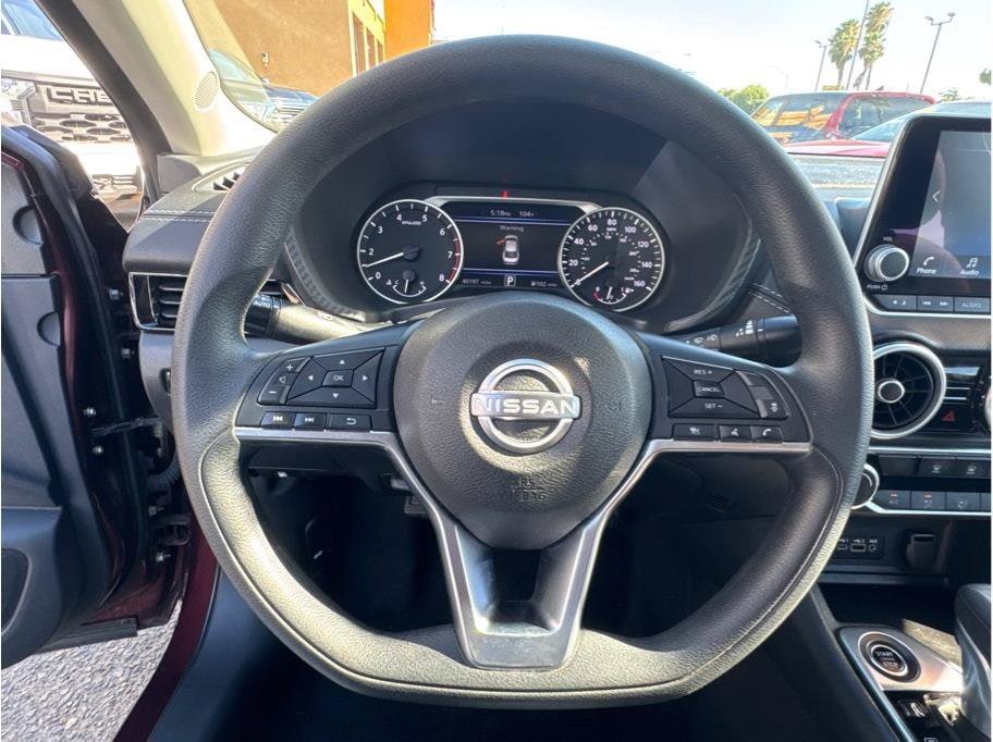 2025 Nissan Sentra SV - Photo 28