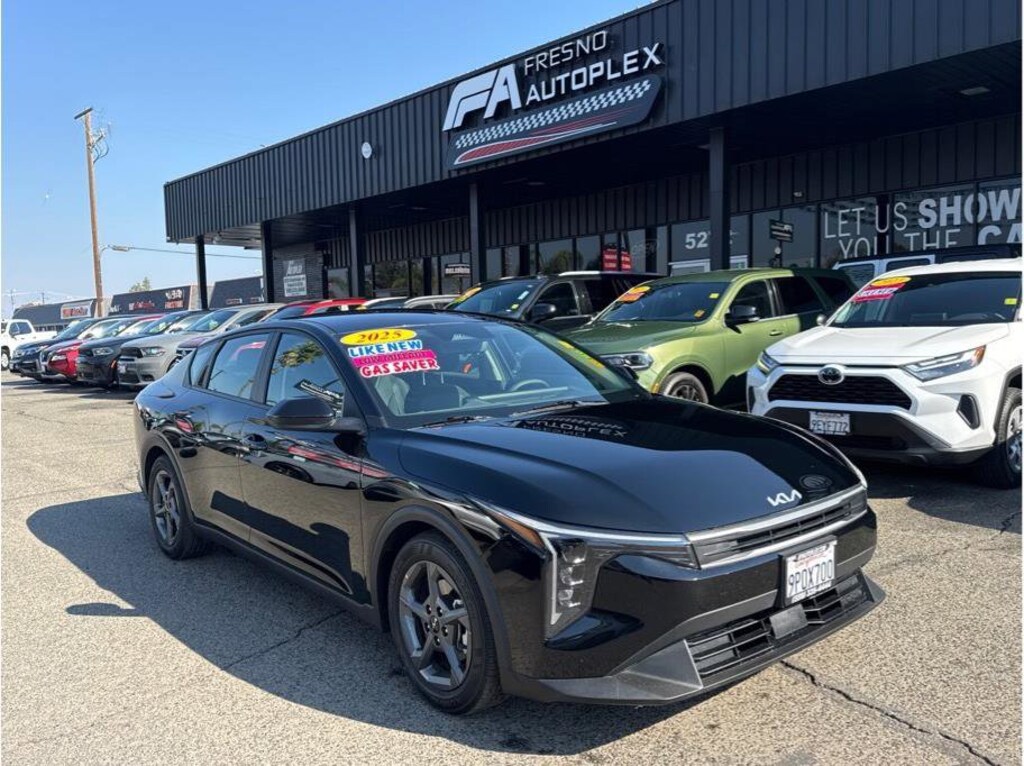 Used 2025 Kia K4 LXS Sedan