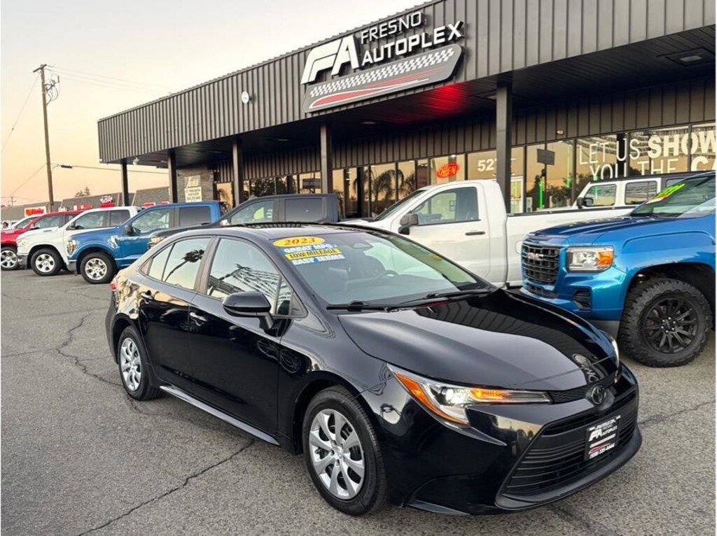 Used 2023 Toyota Corolla LE Sedan