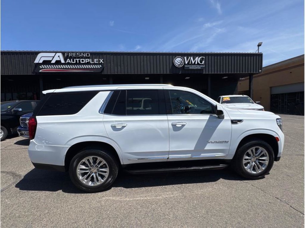 Used 2024 GMC Yukon SLT SUV