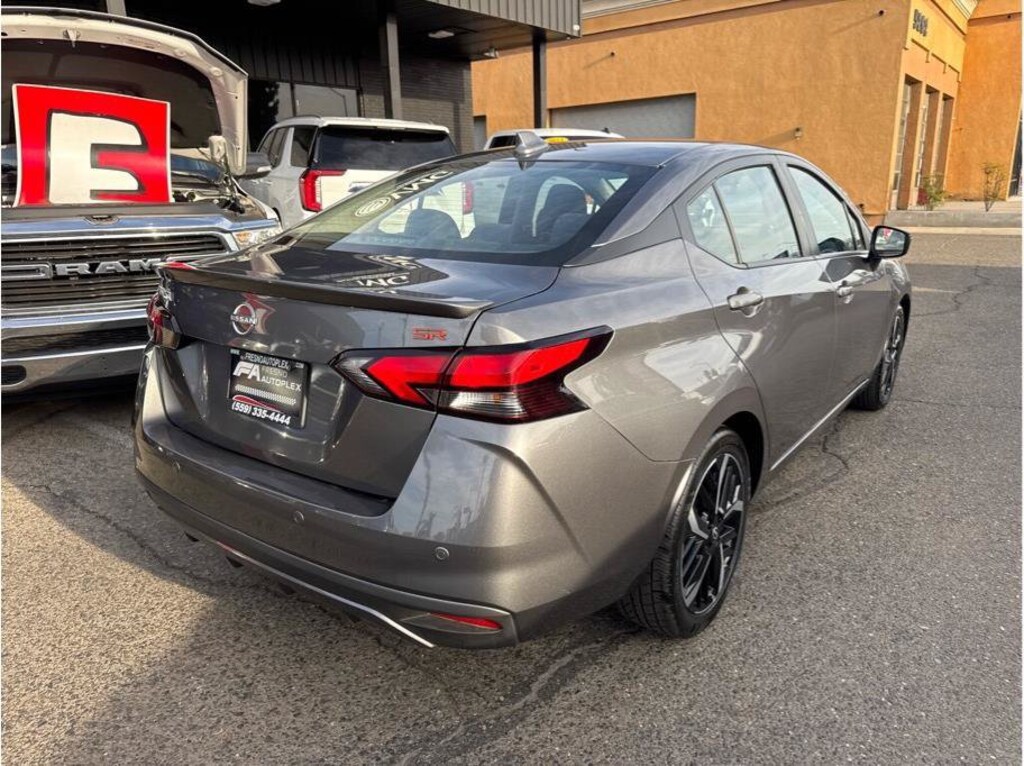 Used 2024 Nissan Versa 1.6 SR Sedan