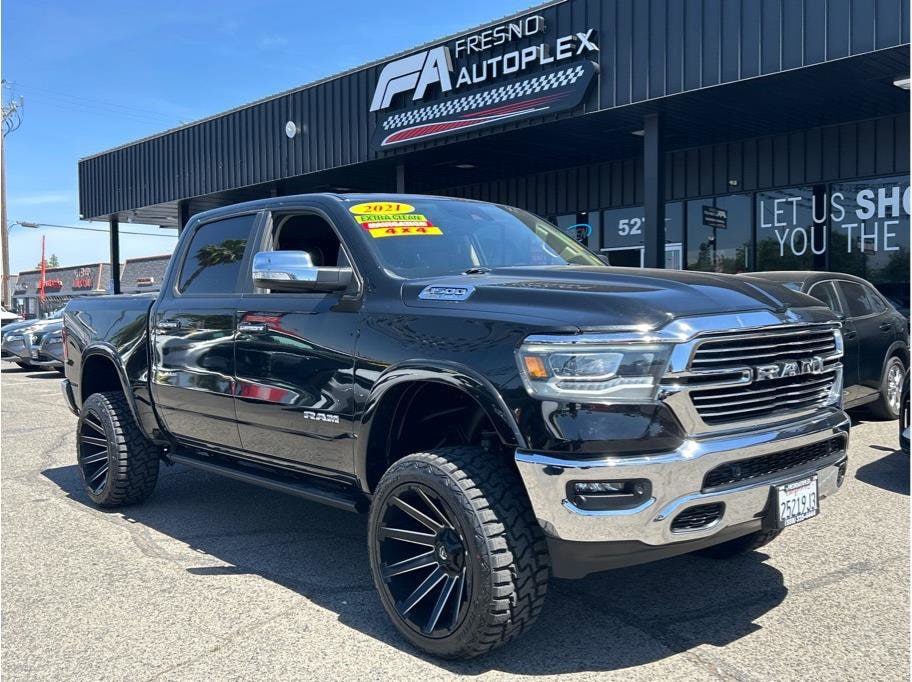 2021 RAM 1500 Laramie 4x4 Crew Cab 5'7's photo