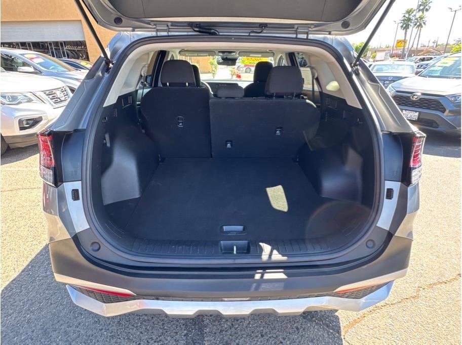 2025 Kia Sportage LX - Photo 15