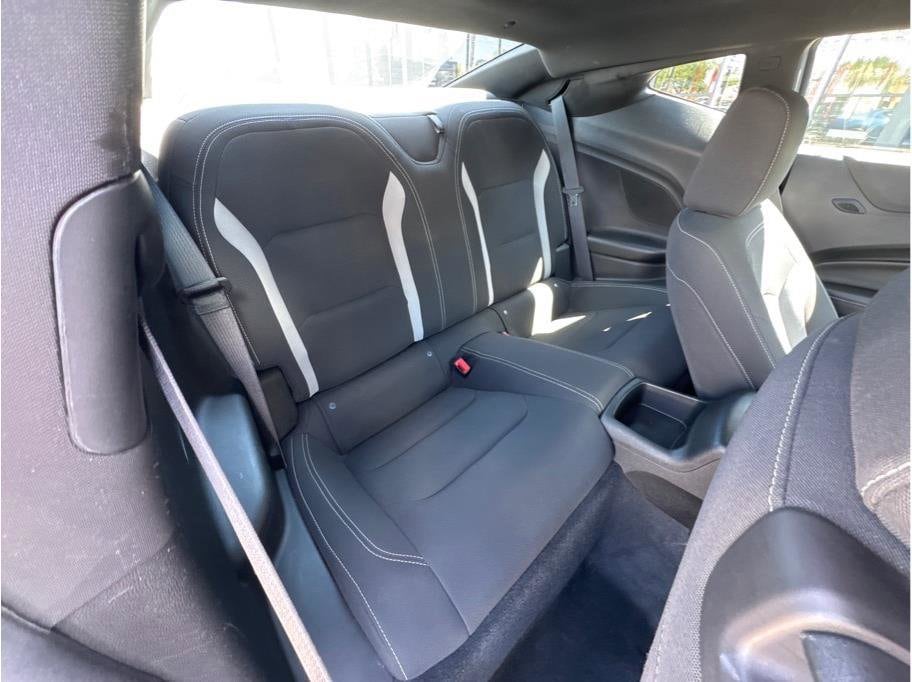2022 Chevrolet Camaro 1LT - Photo 12