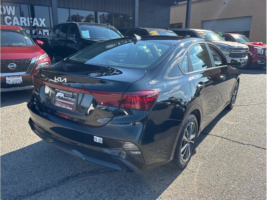Used 2024 Kia Forte LXS Sedan