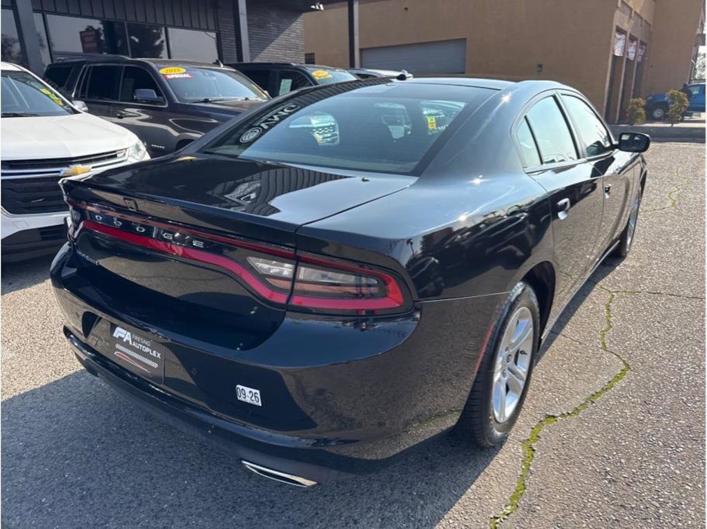 Used 2022 Dodge Charger SXT Sedan