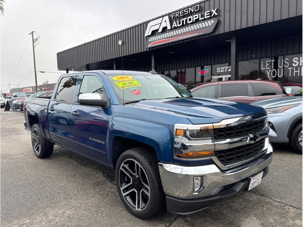 Used 2018 Chevrolet Silverado 1500 LT w/1LT Truck Crew Cab