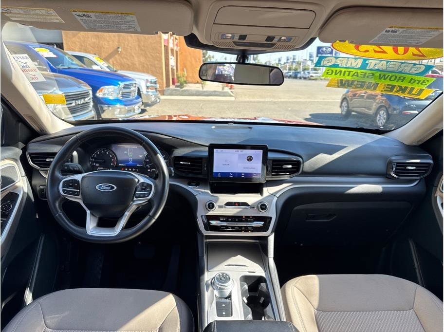 2023 Ford Explorer XLT - Photo 19