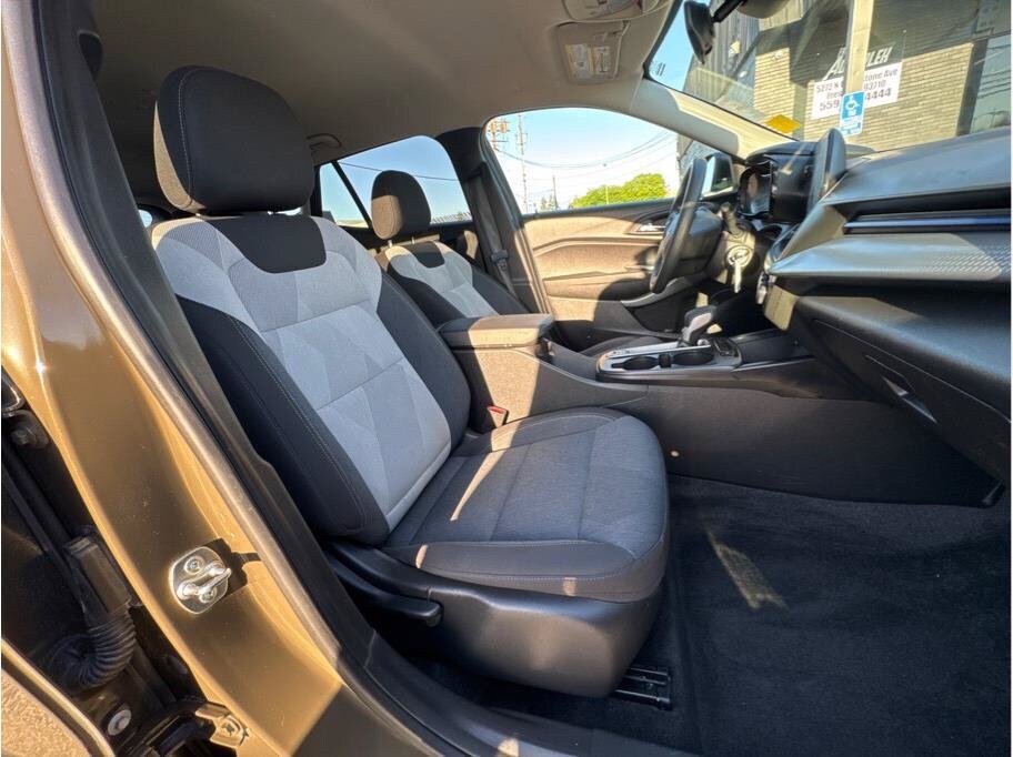 2024 Chevrolet Trax LS - Photo 10