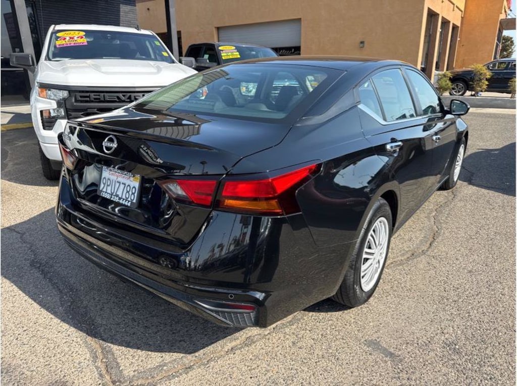 Used 2024 Nissan Altima 2.5 S Sedan
