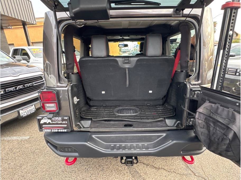 2017 Jeep Wrangler Rubicon Recon - Photo 12