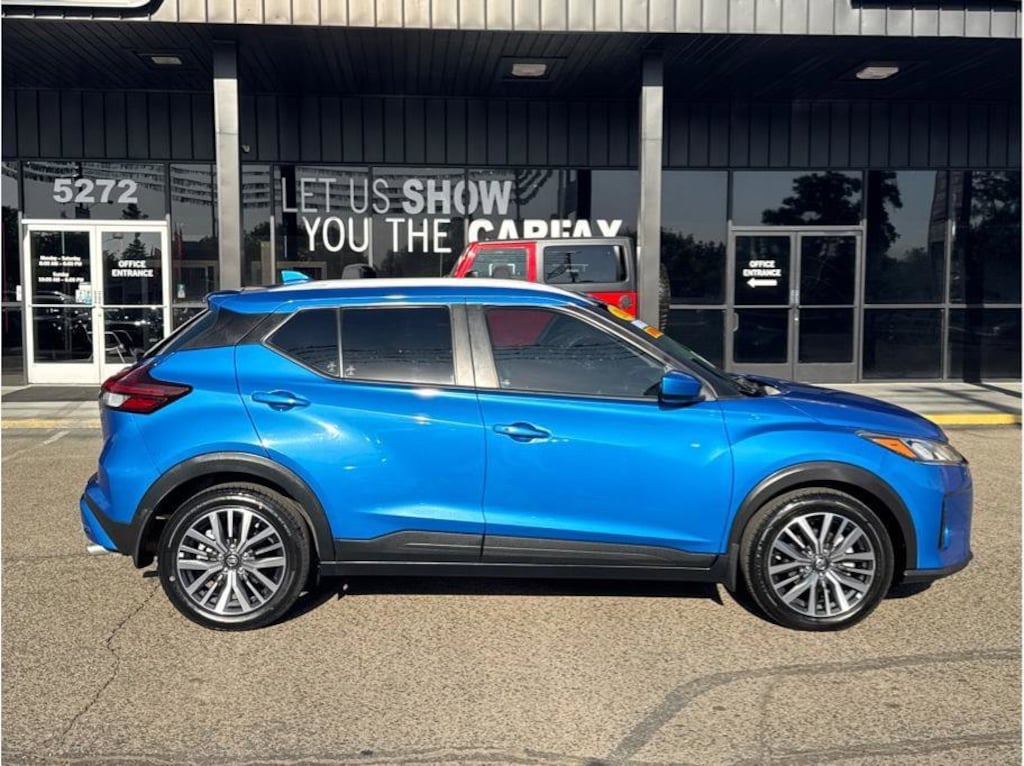 Used 2021 Nissan Kicks SV SUV