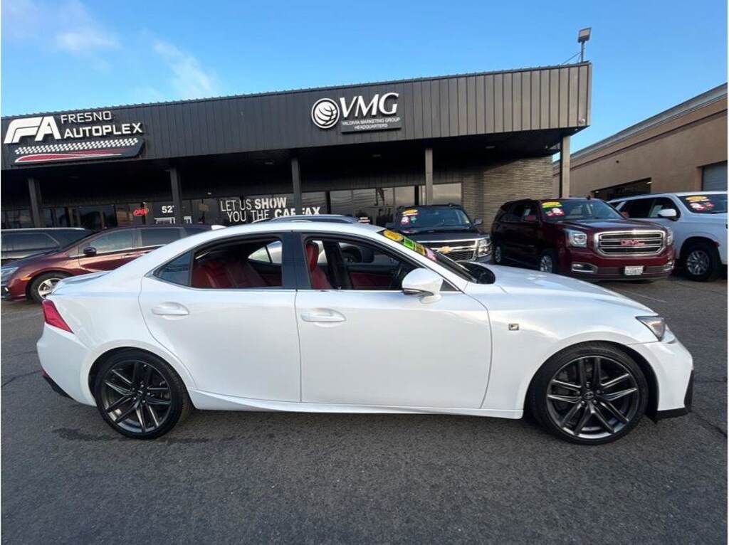 Used 2017 Lexus IS 200t Sedan